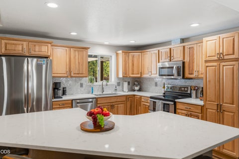 Tiny photo for 2716 Boone Circle, La Pine, OR 97739 (MLS # 220224036)