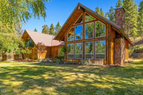 Photo of 8609 McLaughlin Lane, Klamath Falls, OR 97601 (MLS # 220228472)