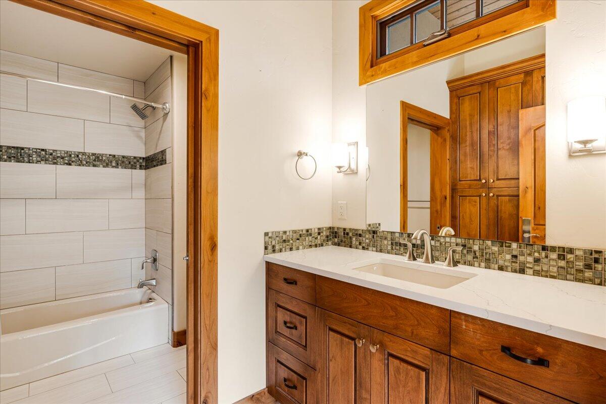 North Rim - Residential