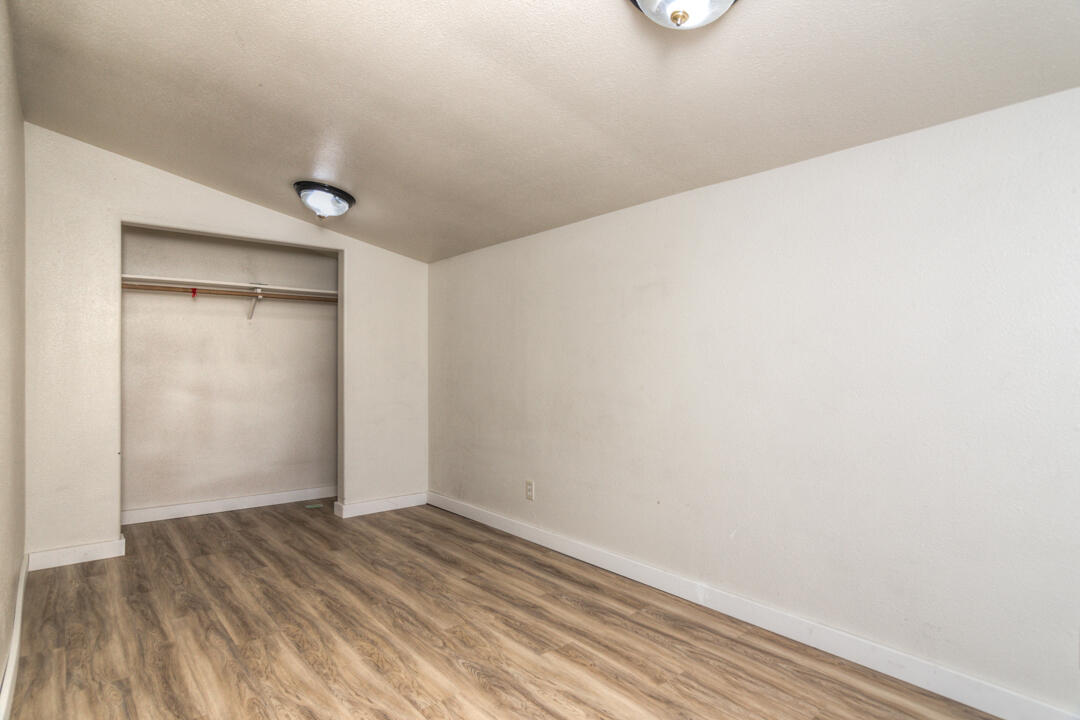 Ellingers - Commercial Sale