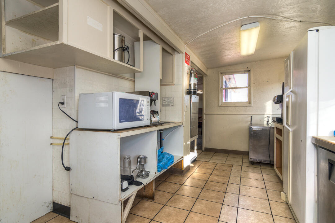 Ellingers - Commercial Sale