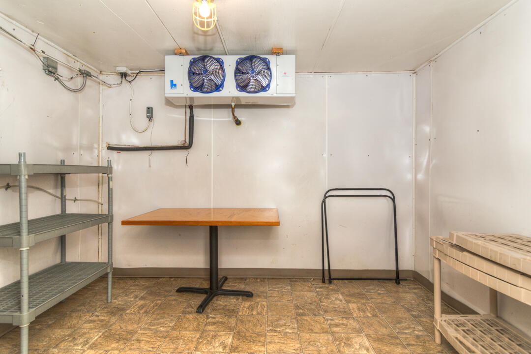 Ellingers - Commercial Sale