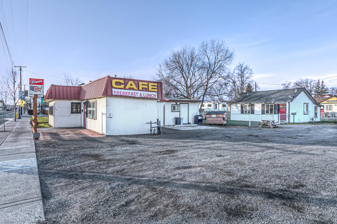 Ellingers - Commercial Sale