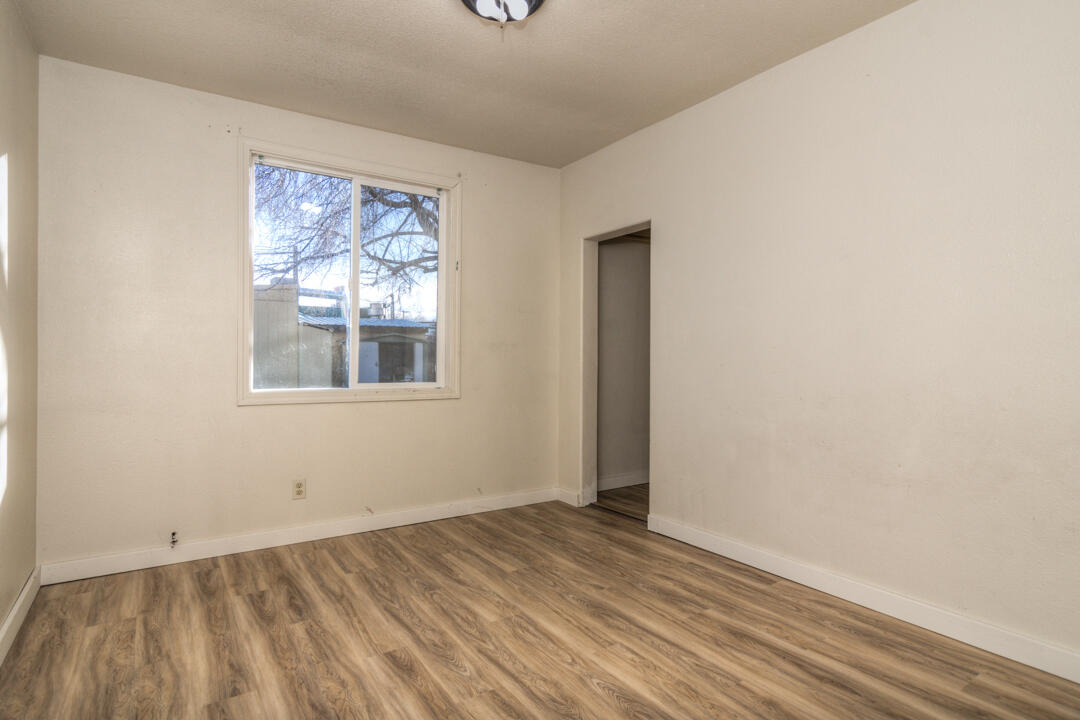 Ellingers - Commercial Sale