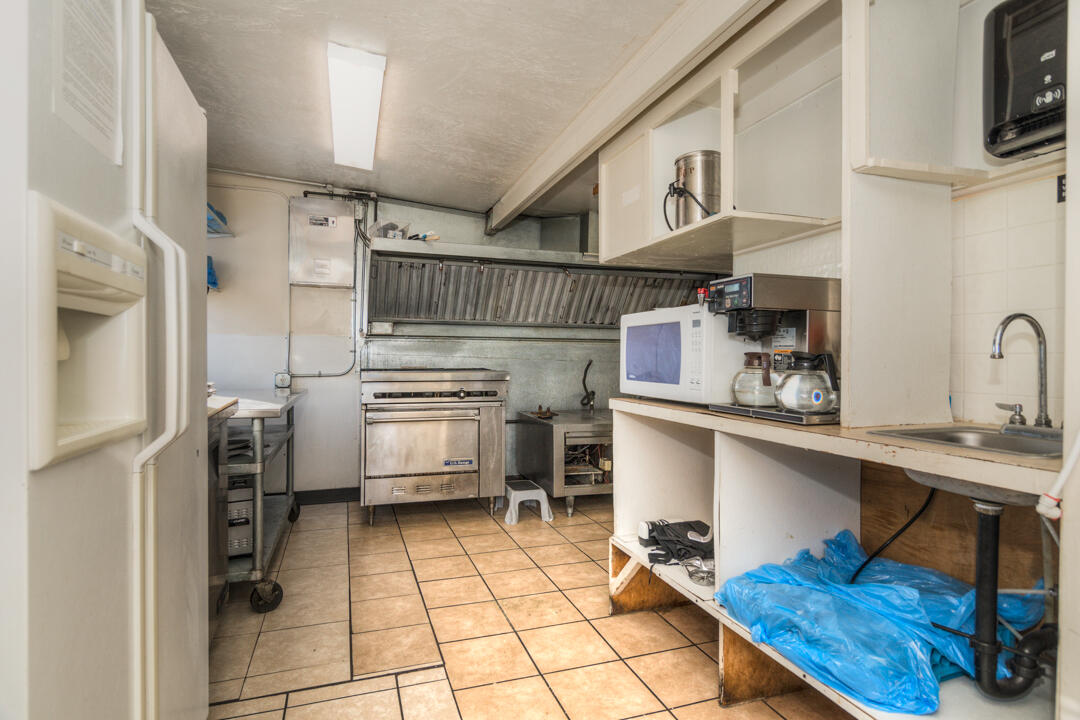 Ellingers - Commercial Sale