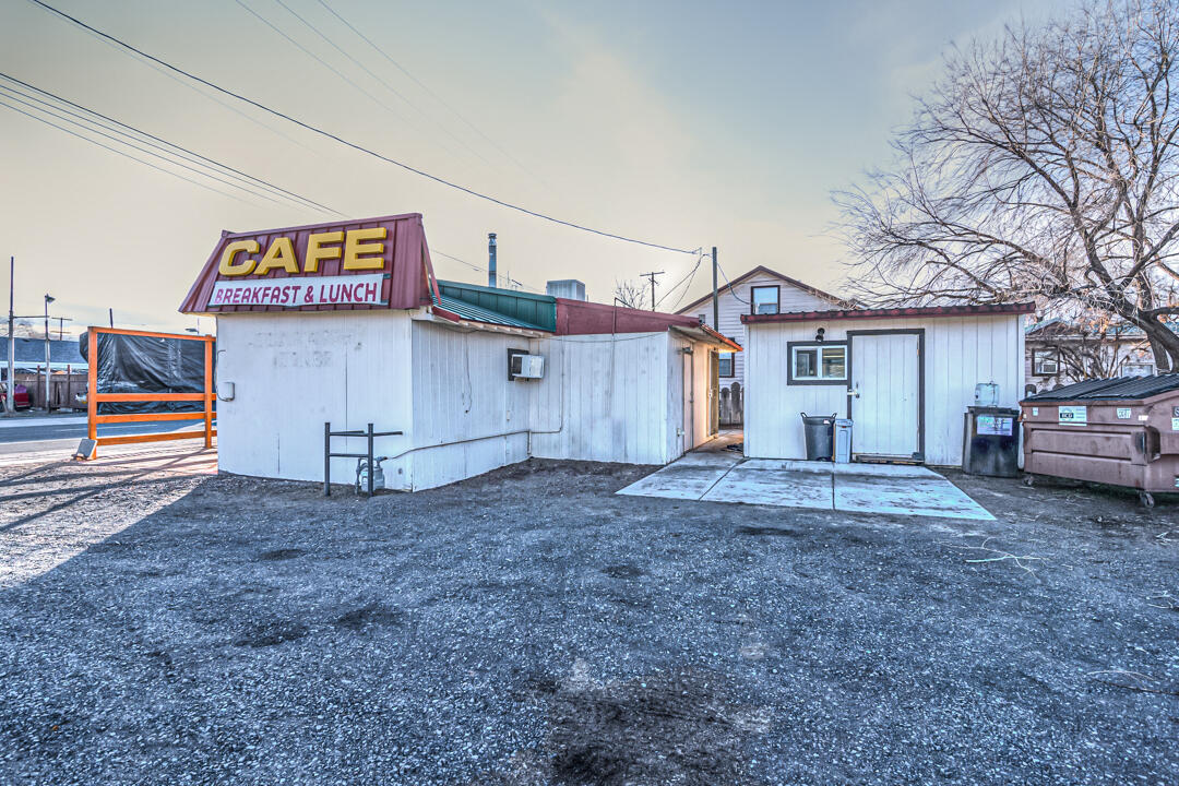 Ellingers - Commercial Sale