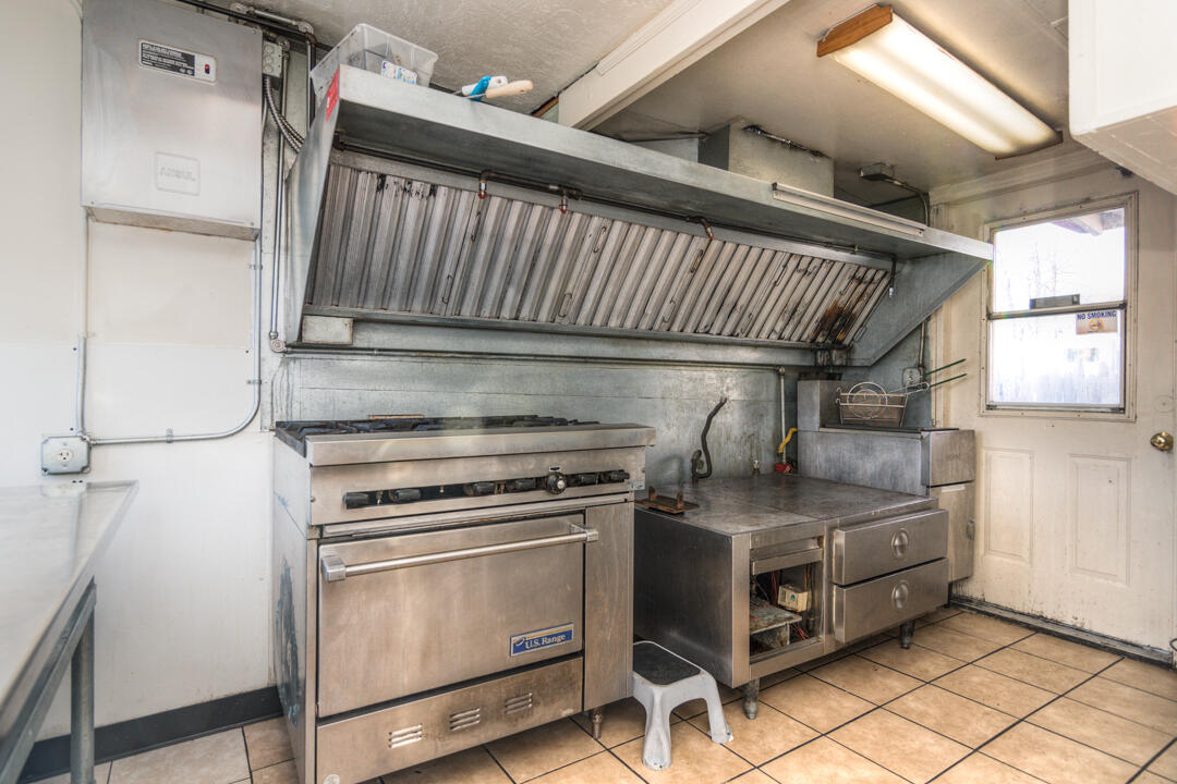 Ellingers - Commercial Sale