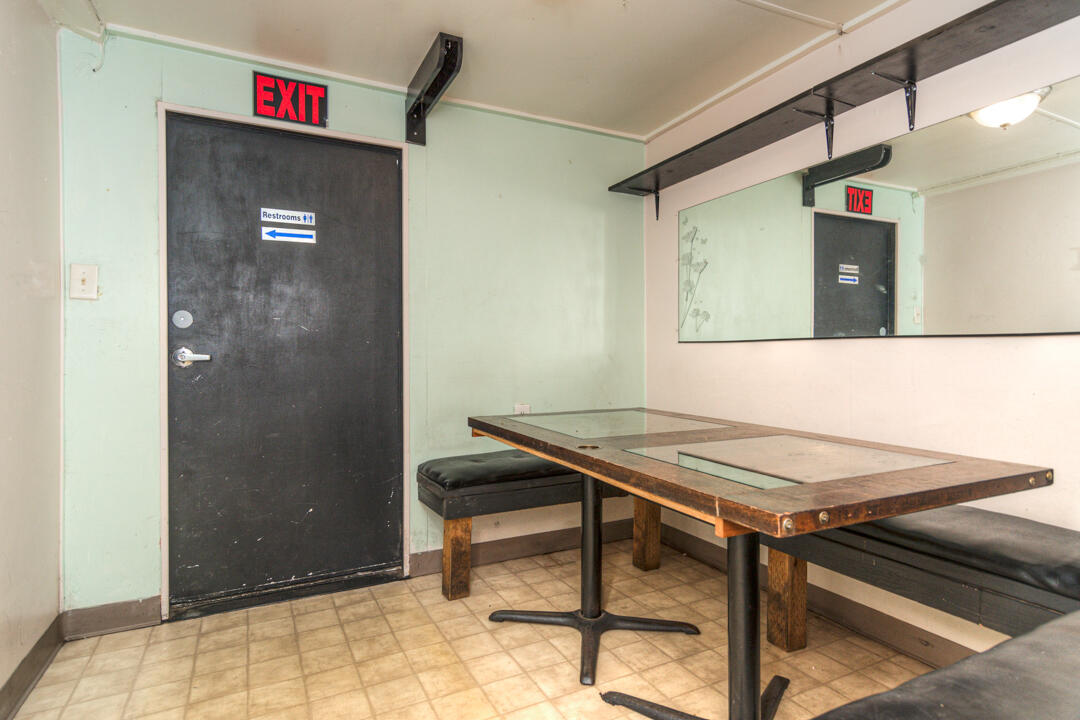 Ellingers - Commercial Sale