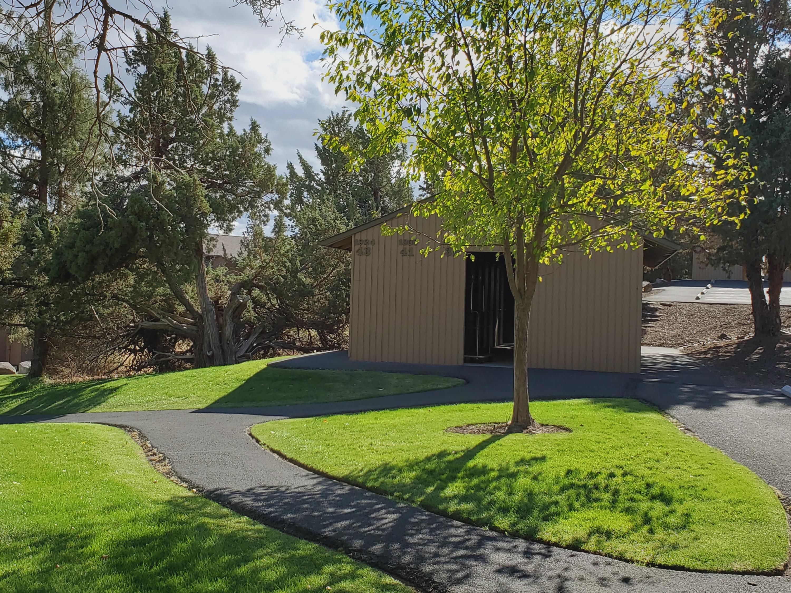 Eagle Crest - Residential