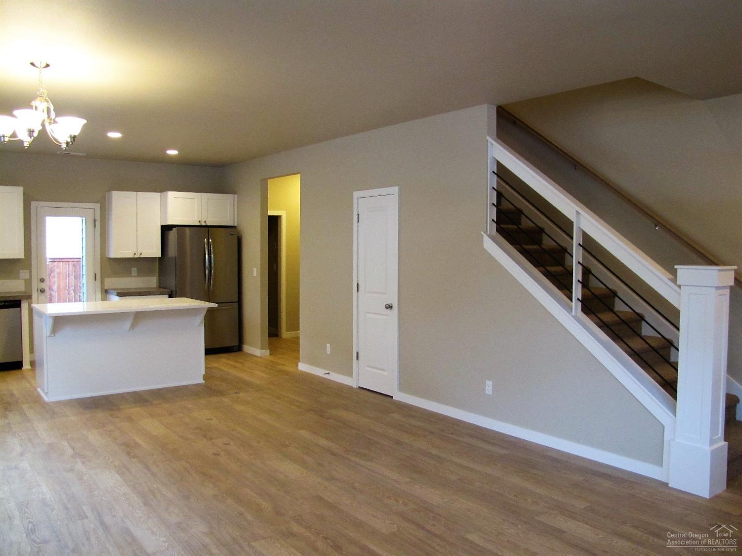 Reed Pointe - Residential