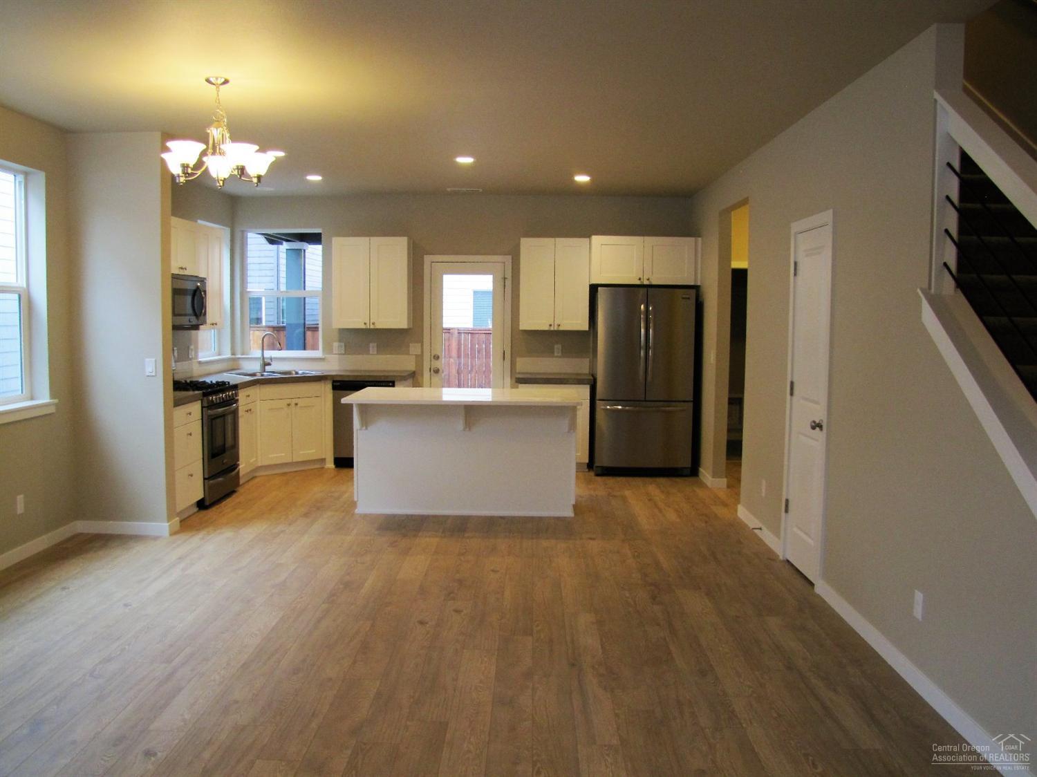 Reed Pointe - Residential