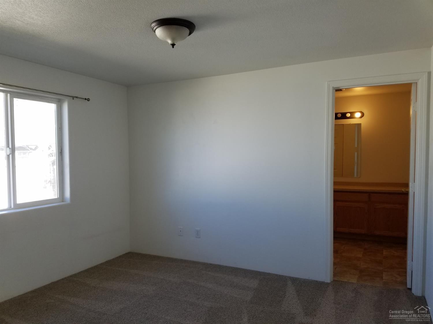 Sisters Park Place - Residential