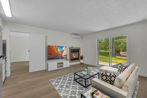 1565 NW Wall Street 124 - 125 Bend OR 97703