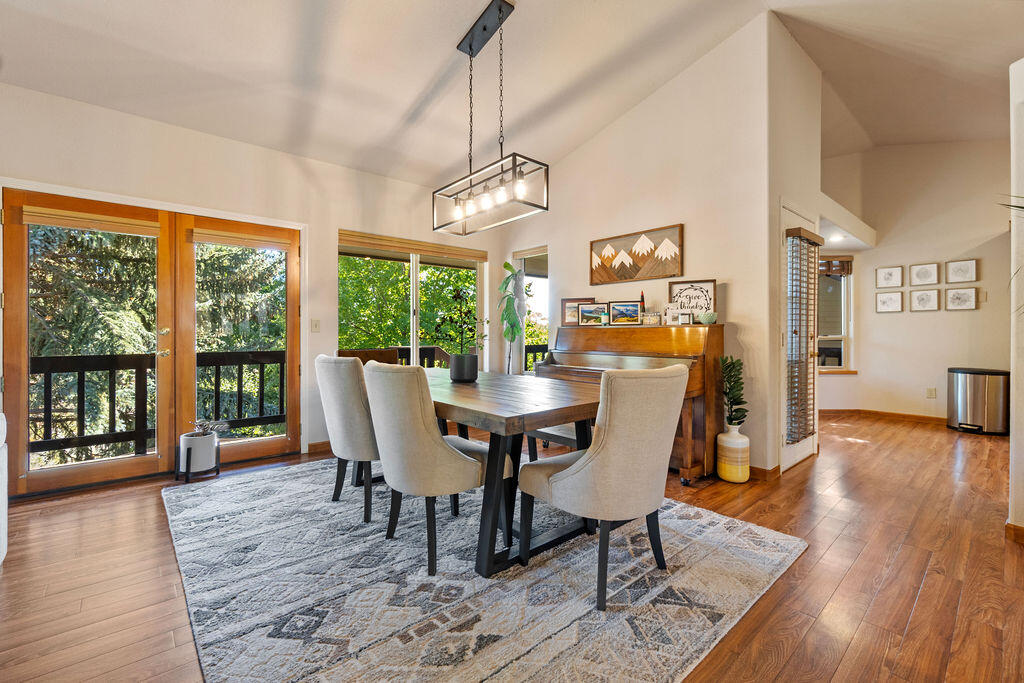 Klamath Falls -Nob Hill - Residential