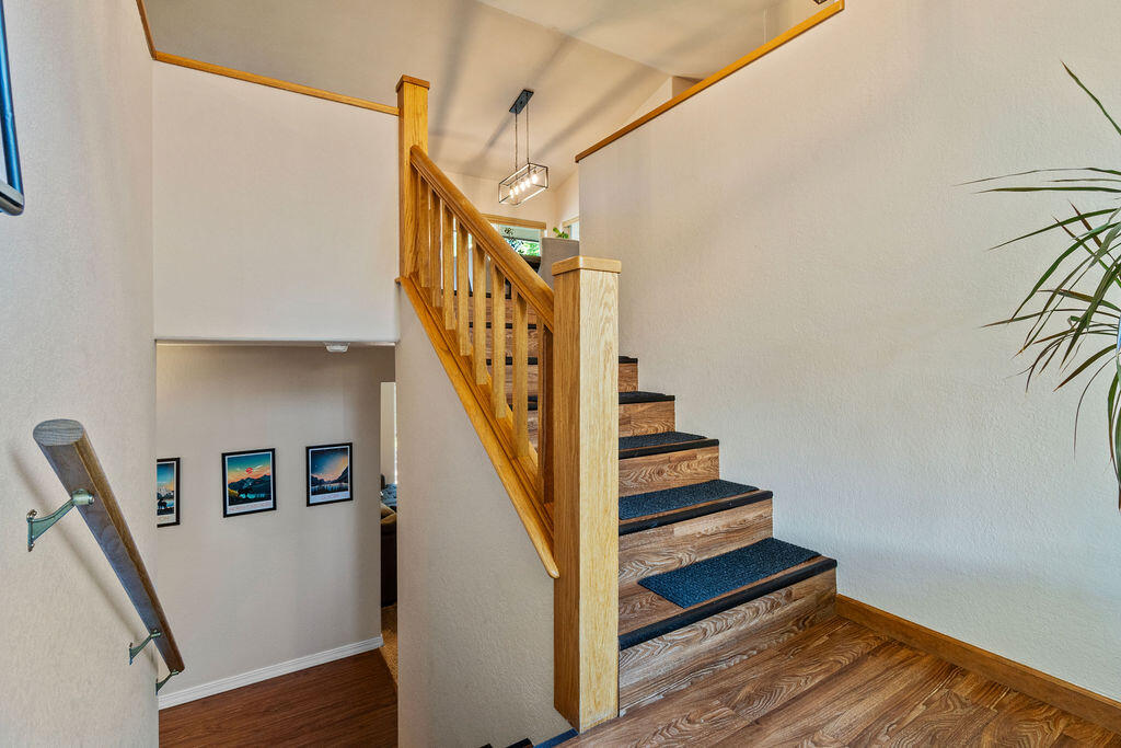 Klamath Falls -Nob Hill - Residential