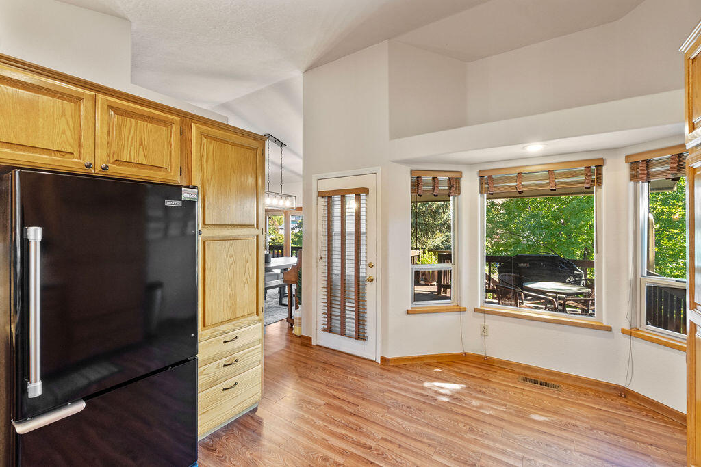 Klamath Falls -Nob Hill - Residential