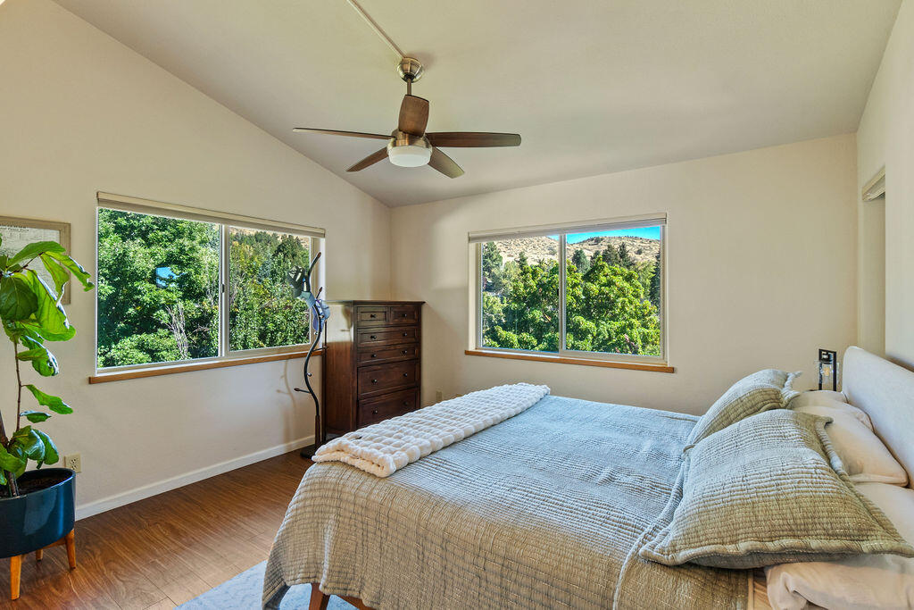 Klamath Falls -Nob Hill - Residential