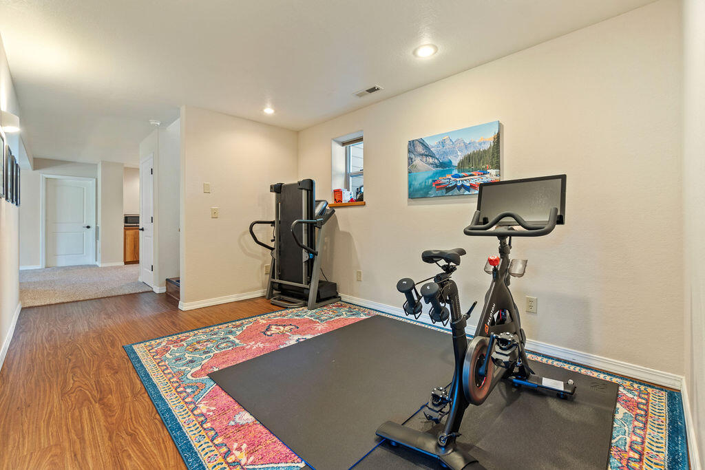 Klamath Falls -Nob Hill - Residential