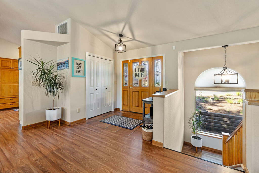 Klamath Falls -Nob Hill - Residential