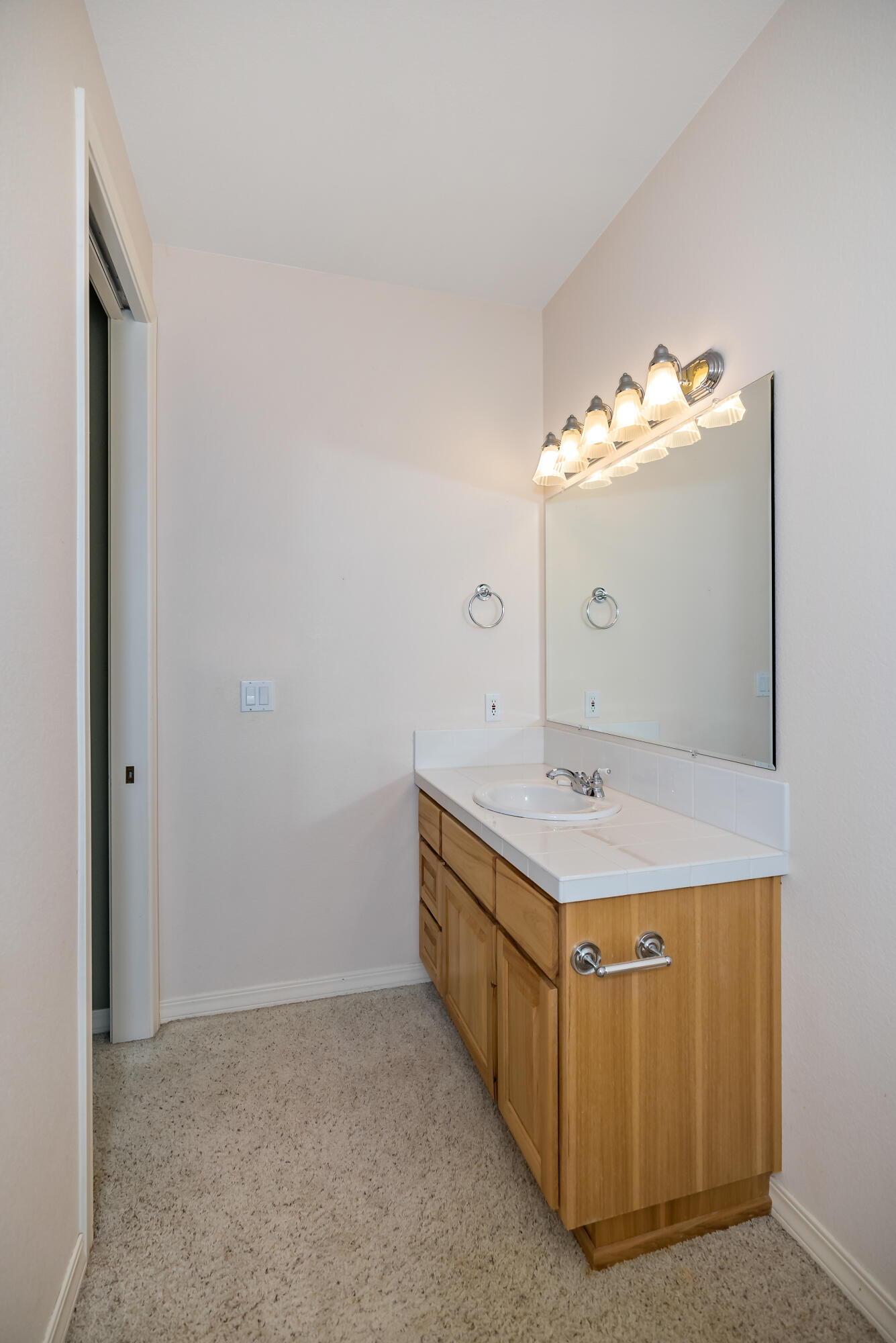 Broken Top - Residential