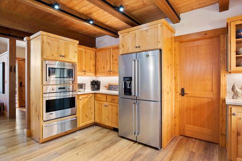 Tiny photo for 1777 Turnstone Road, Redmond, OR 97756 (MLS # 220211112)