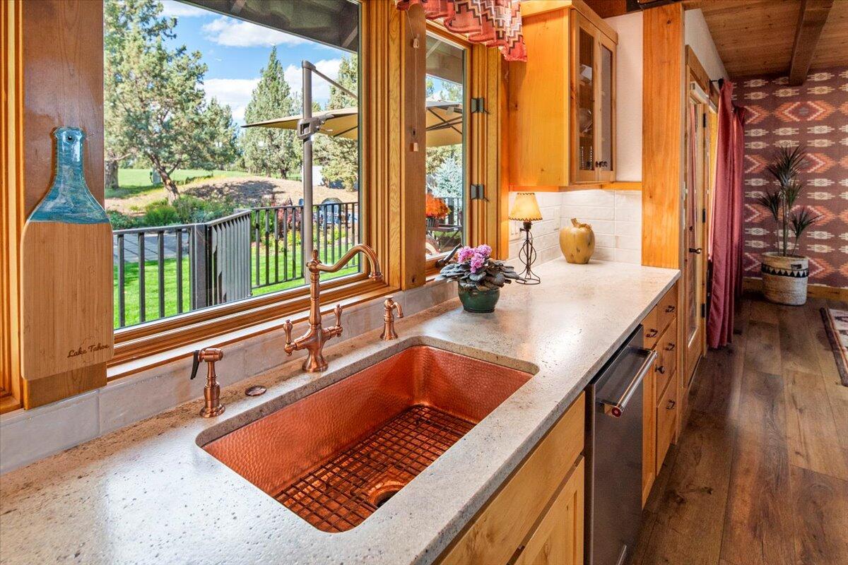 Eagle Crest - Residential