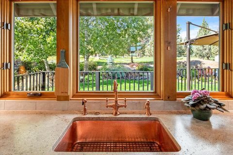 Tiny photo for 1777 Turnstone Road, Redmond, OR 97756 (MLS # 220211112)