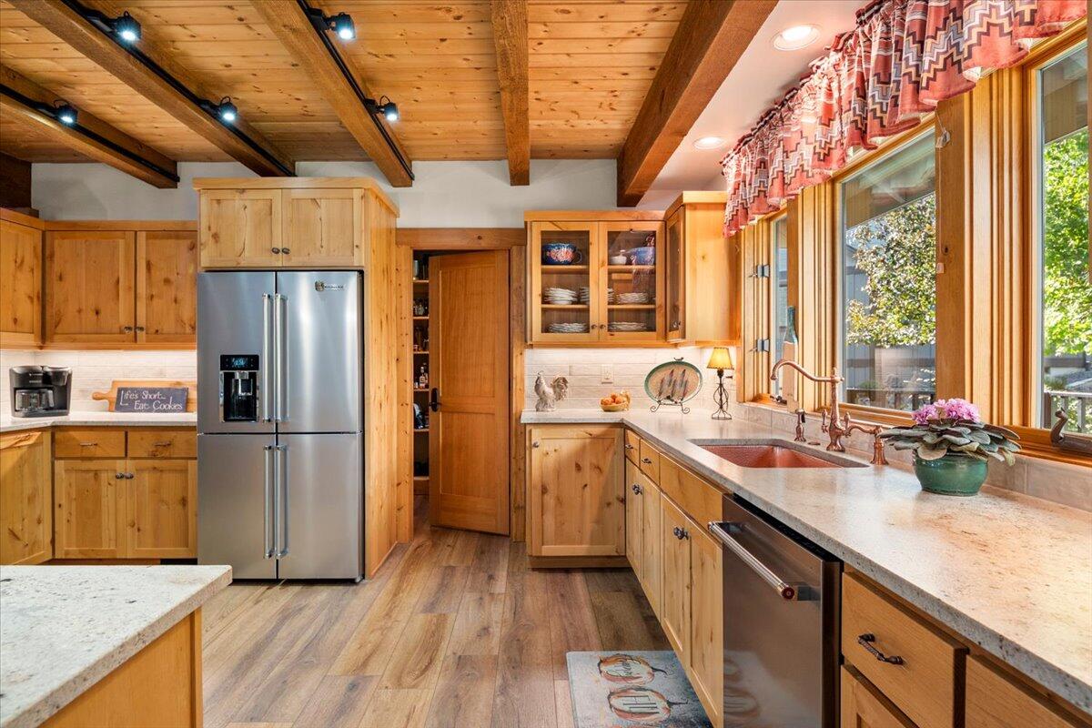 Eagle Crest - Residential