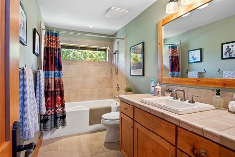 Tiny photo for 1777 Turnstone Road, Redmond, OR 97756 (MLS # 220211112)