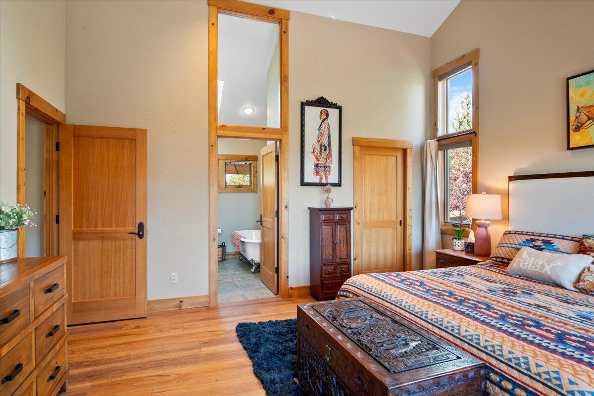 Eagle Crest - Residential