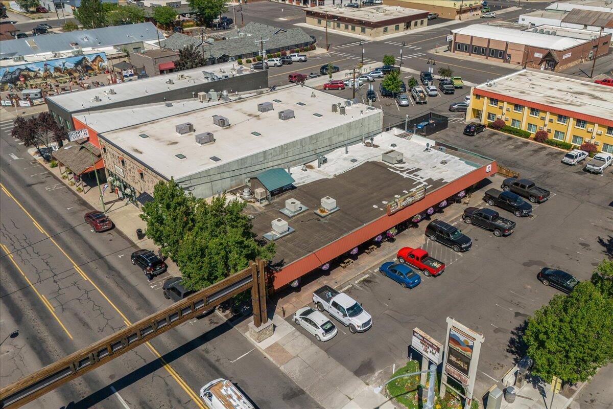 121 NE 3rd Street