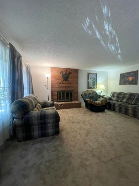 Tiny photo for 1735 Chinchalla Way, Klamath Falls, OR 97603 (MLS # 220211259)