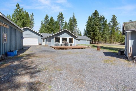 Tiny photo for 15931 Mt View Lane, La Pine, OR 97739 (MLS # 220218598)