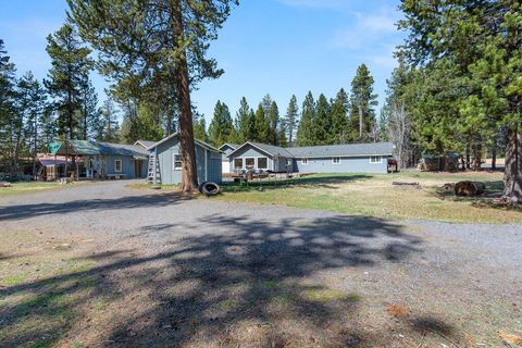 Tiny photo for 15931 Mt View Lane, La Pine, OR 97739 (MLS # 220218598)