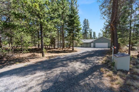 Tiny photo for 15931 Mt View Lane, La Pine, OR 97739 (MLS # 220218598)