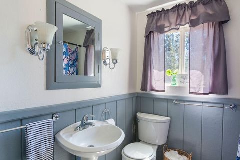 Tiny photo for 15931 Mt View Lane, La Pine, OR 97739 (MLS # 220218598)