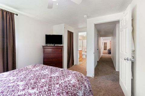 Tiny photo for 15931 Mt View Lane, La Pine, OR 97739 (MLS # 220218598)