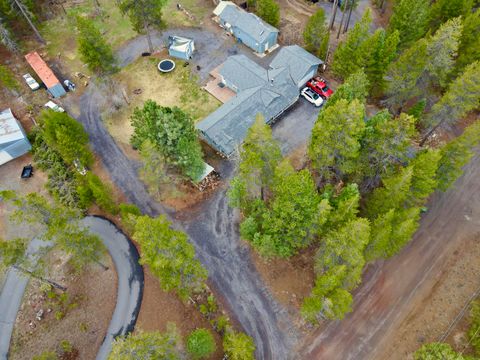 Tiny photo for 15931 Mt View Lane, La Pine, OR 97739 (MLS # 220218598)
