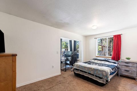 Tiny photo for 15931 Mt View Lane, La Pine, OR 97739 (MLS # 220218598)
