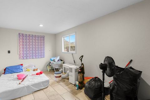 Tiny photo for 1333 Spring Street, Medford, OR 97504 (MLS # 220213088)