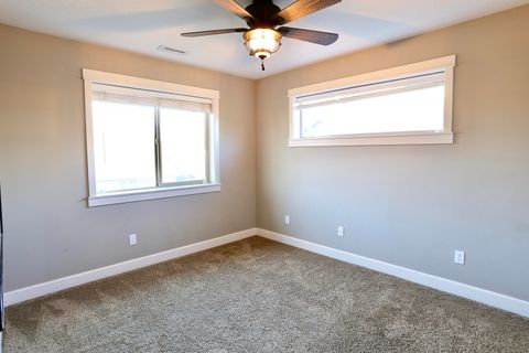 Tiny photo for 2773 NW Greenwood Avenue, Redmond, OR 97756 (MLS # 220217307)