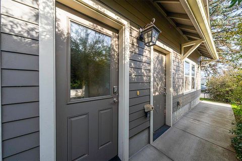 Tiny photo for 563 Rock - 152 Maple Street, Ashland, OR 97520 (MLS # 220212536)