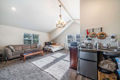 Tiny photo for 563 Rock - 152 Maple Street, Ashland, OR 97520 (MLS # 220212536)