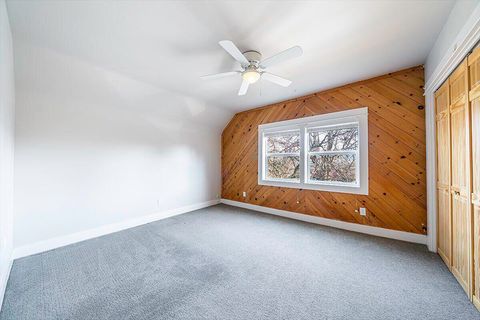 Tiny photo for 563 Rock - 152 Maple Street, Ashland, OR 97520 (MLS # 220212536)