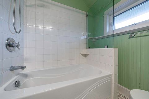 Tiny photo for 563 Rock - 152 Maple Street, Ashland, OR 97520 (MLS # 220212536)