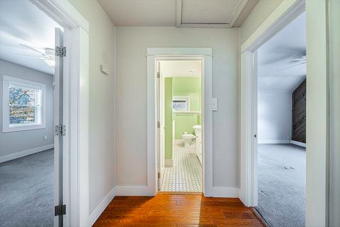 Tiny photo for 563 Rock - 152 Maple Street, Ashland, OR 97520 (MLS # 220212536)