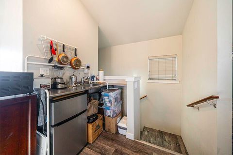 Tiny photo for 563 Rock - 152 Maple Street, Ashland, OR 97520 (MLS # 220212536)