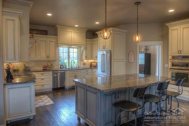 Woodside Ranch - Residential