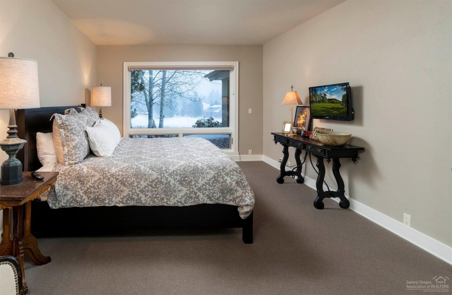 Broken Top - Residential