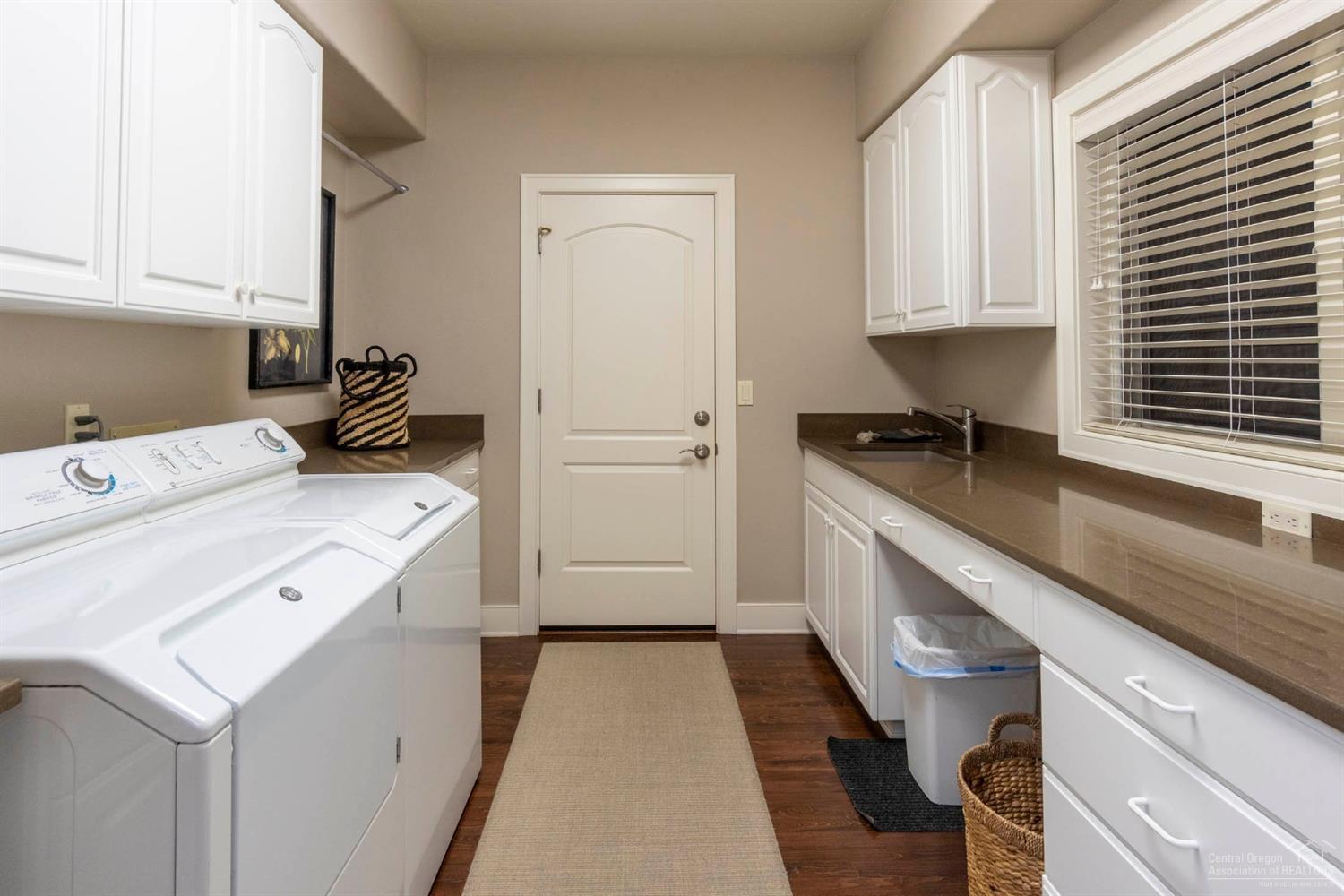 Broken Top - Residential